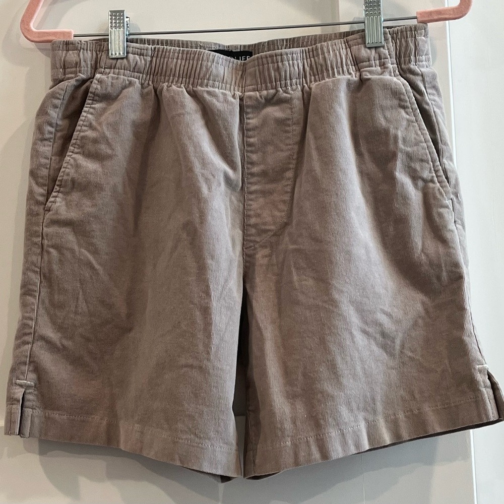 NWT Goodlife Soft Stretch Corduroy Shorts in Alloy Grey/Tan - Size S